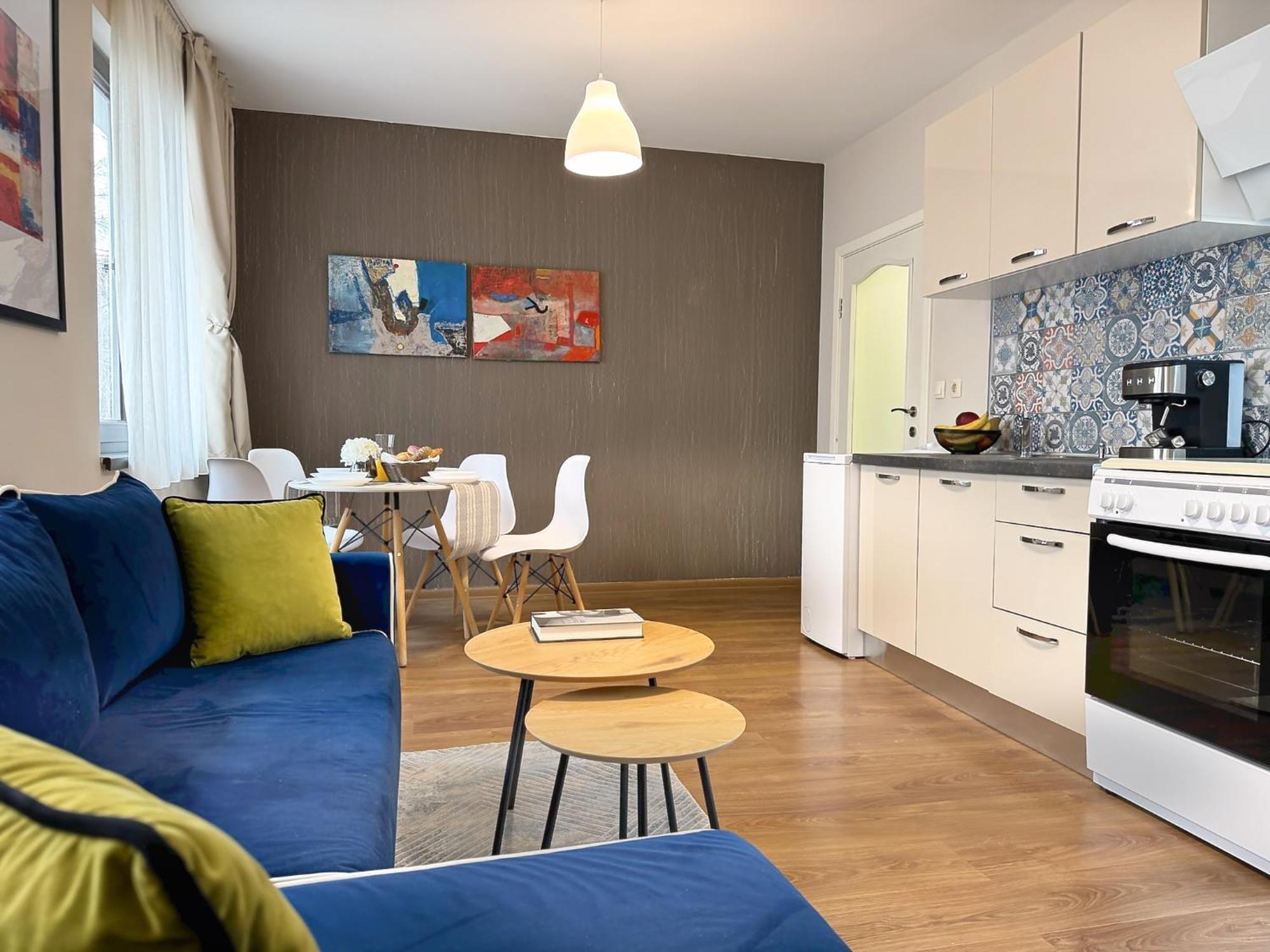 Top Centre Plovdiv Apt. With Parking For 4 Guests Exterior foto