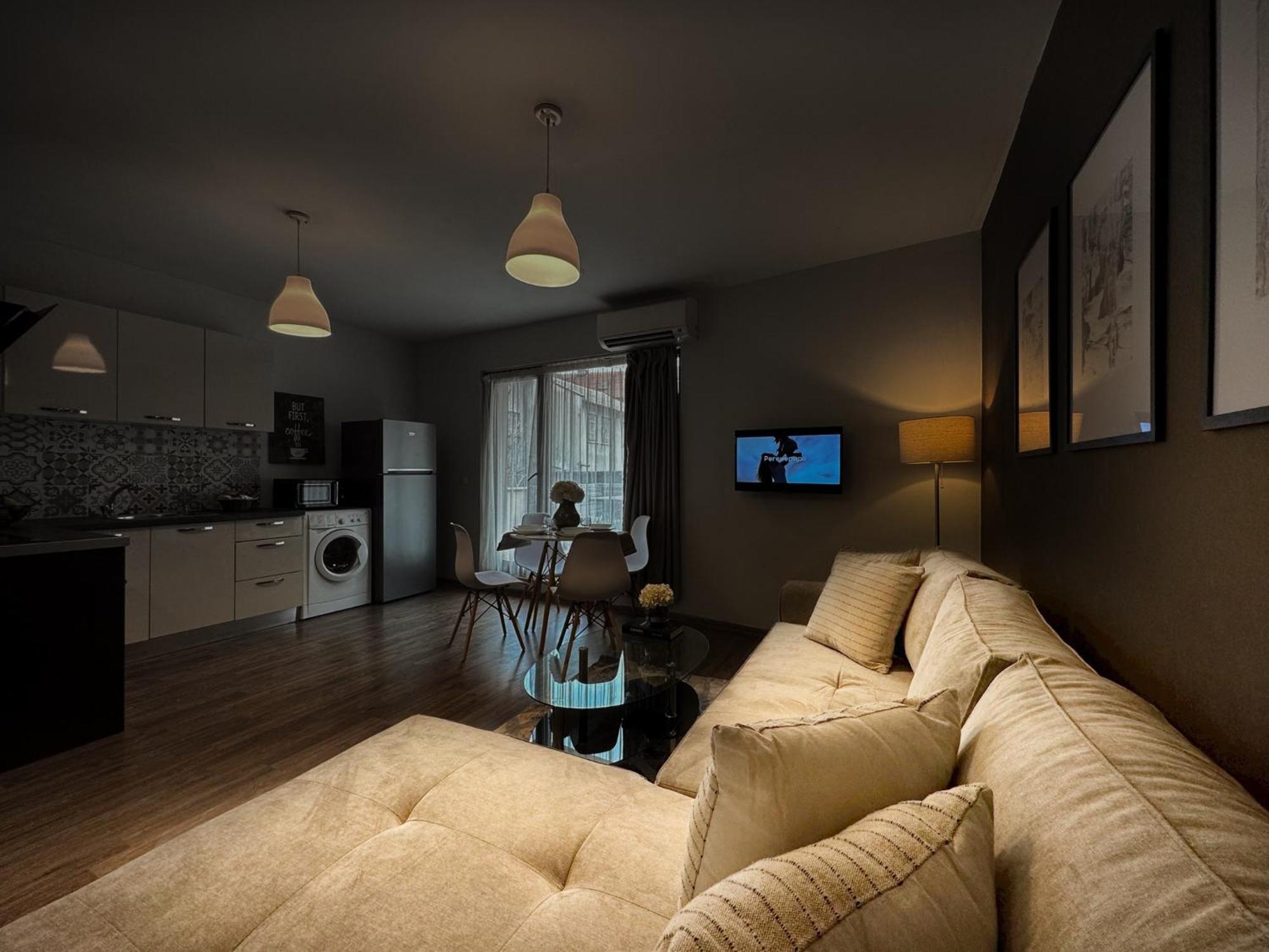 Top Centre Plovdiv Apt. With Parking For 4 Guests Exterior foto