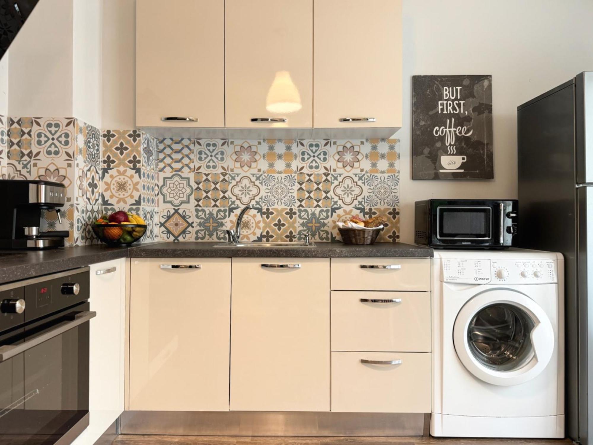 Top Centre Plovdiv Apt. With Parking For 4 Guests Exterior foto